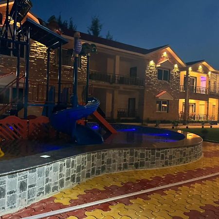Swarnabhoomi Beach Resort Мандармані Екстер'єр фото